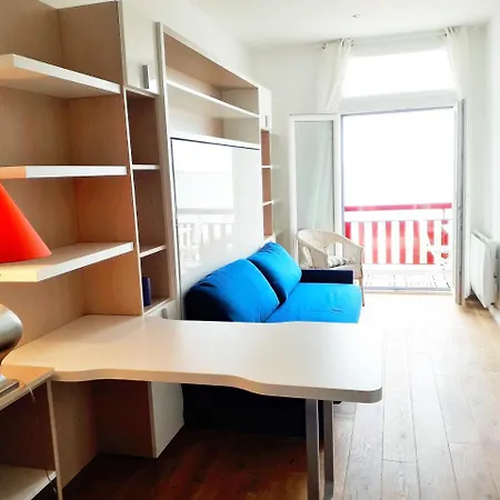 Bel T2 Face Au Bassin Appartement
